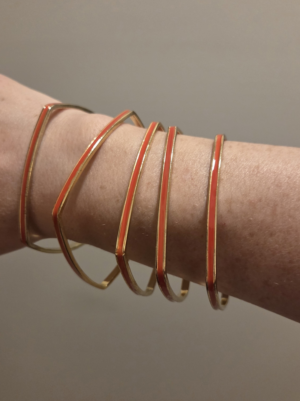 🧚 Vtg Orange Enamel Square Bangle Set - Gold Plated